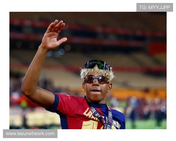 亚马尔边路突破造威胁，17岁天才已成巴萨进攻爆点